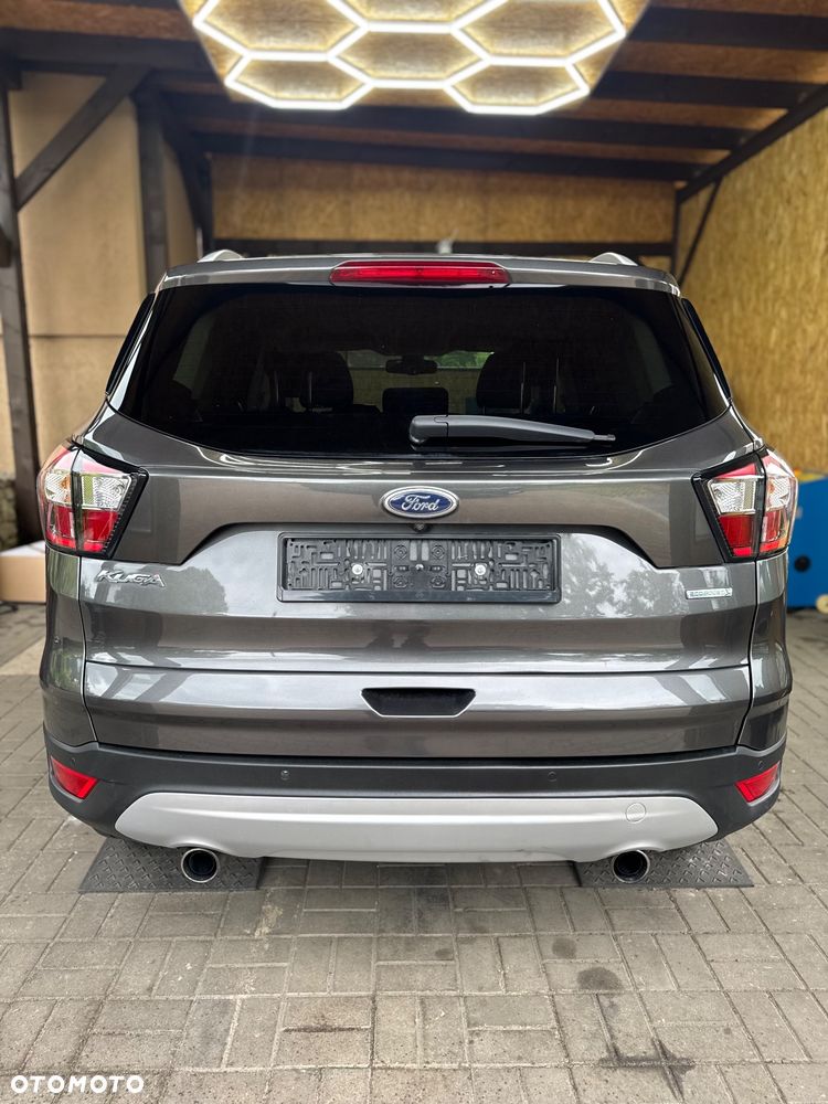 Ford Kuga 1.5 EcoBoost FWD Titanium ASS MMT6 - 6