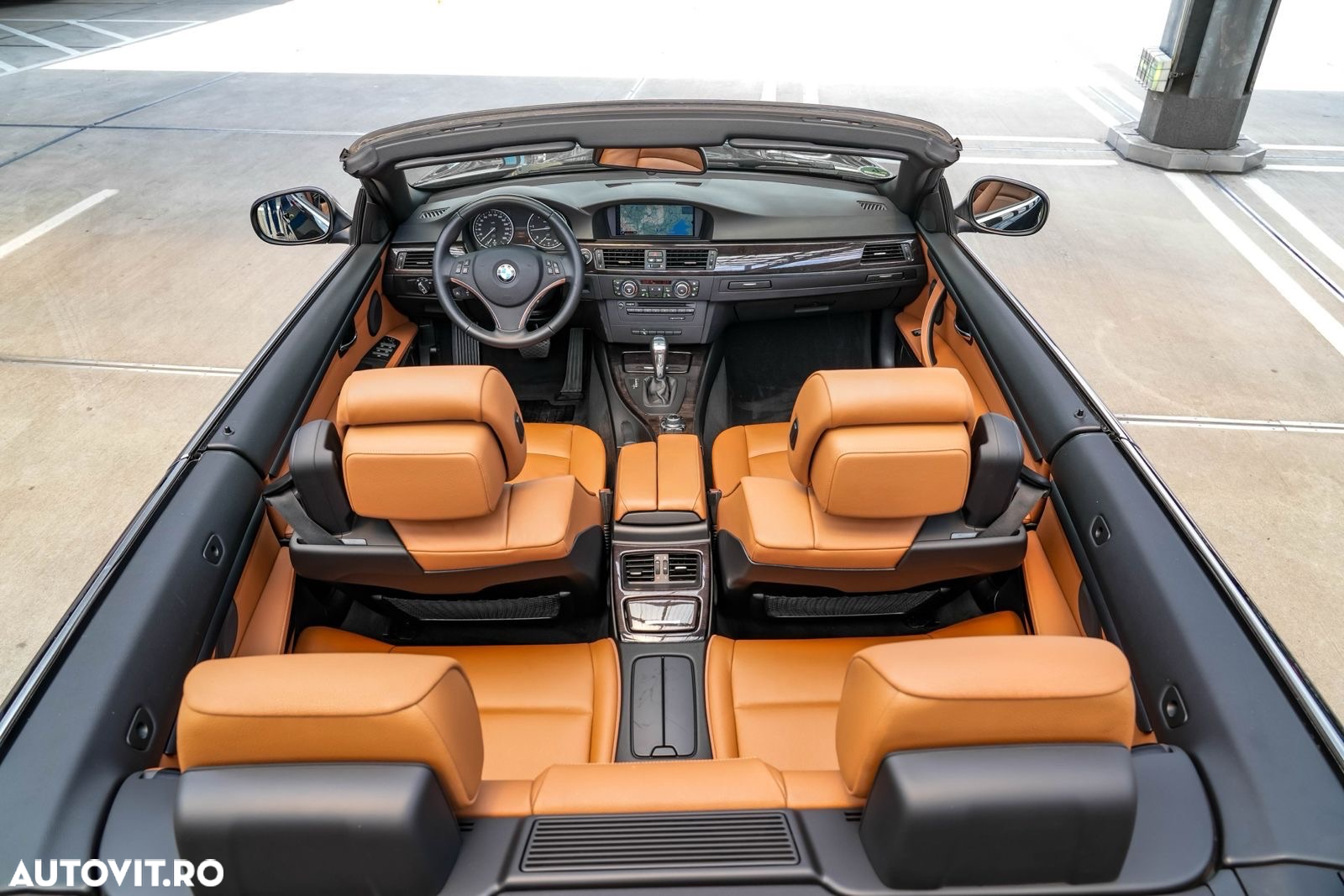 BMW Seria 3 320d Cabriolet - 11