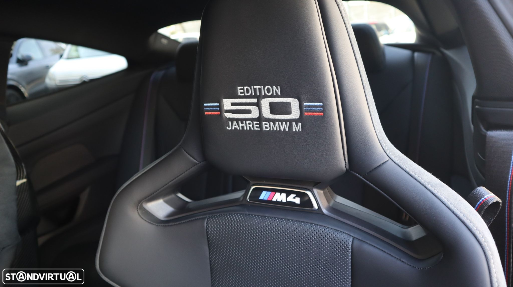 BMW M4 Competition Pack 50 anos M - 21