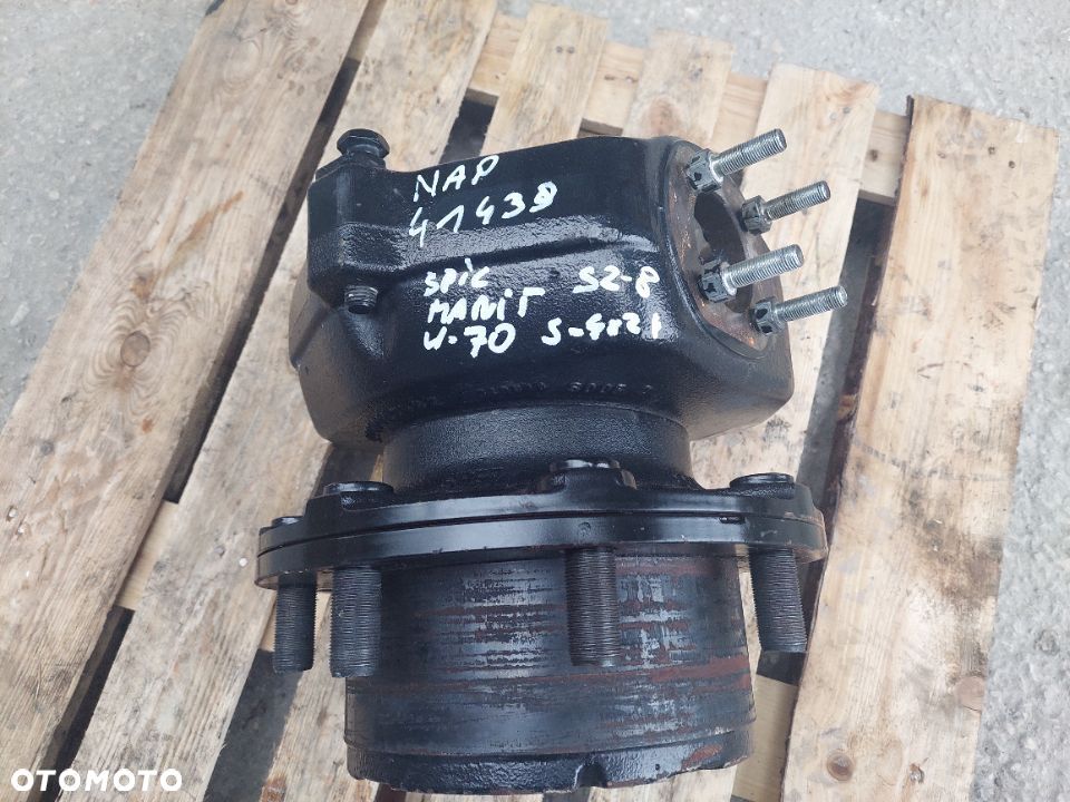 ZWOLNICA ZE ZWROTNICA SPICER MANITOU 1440 1740 1840  [W-70, S-4X27, P-14, R-20, SZ-8][D][NAP 41439] - 1