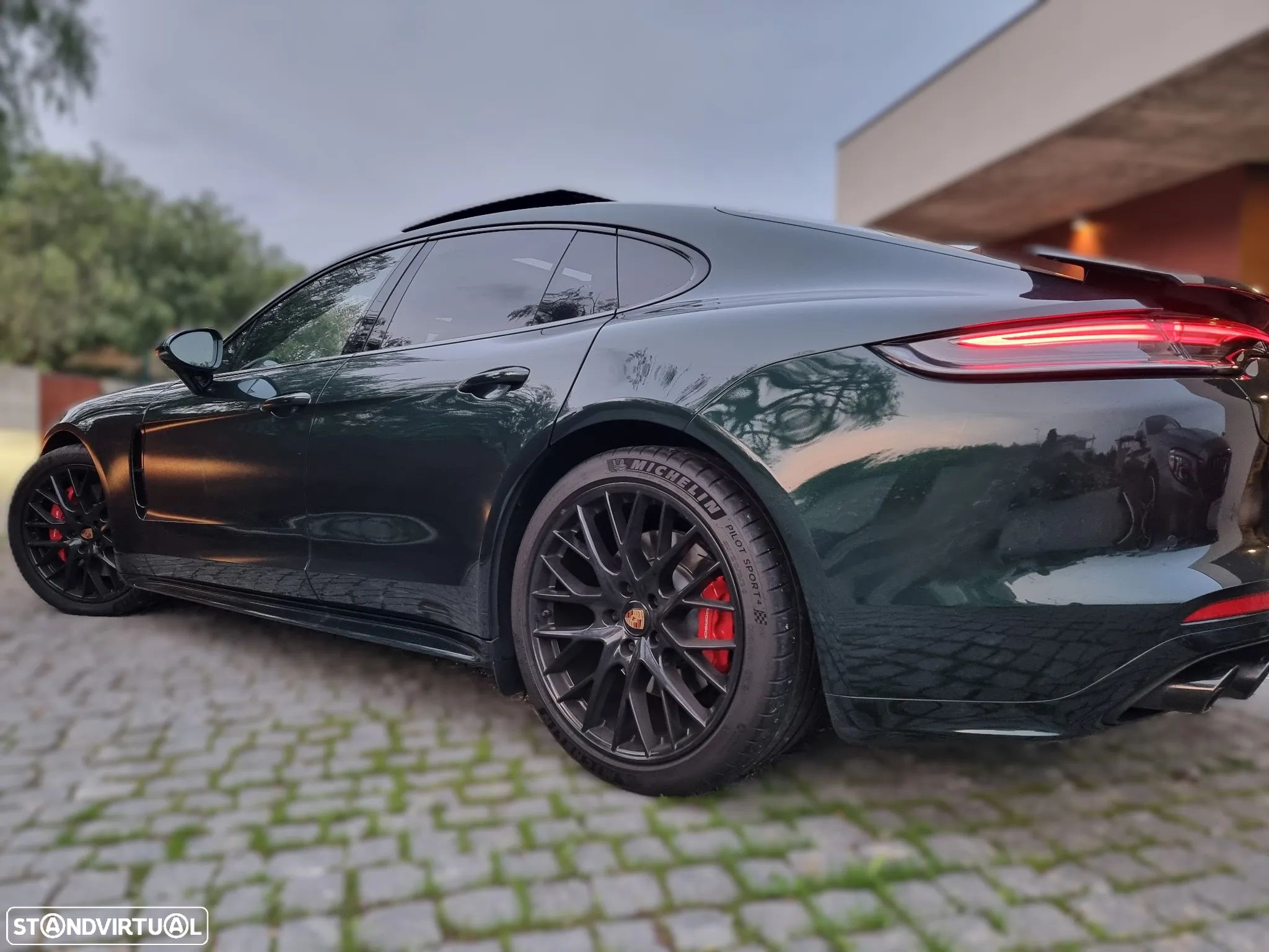 Porsche Panamera GTS - 1