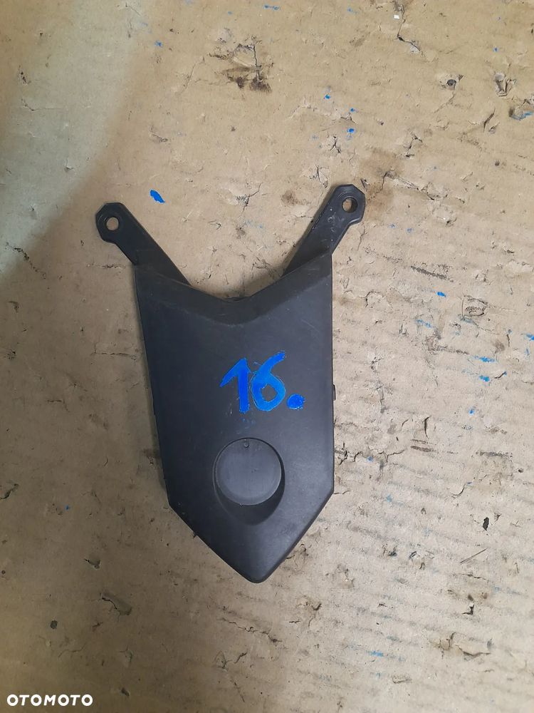 = YAMAHA MT 03 ŁĄCZENIE Ogona plastik wypełnienie - 4