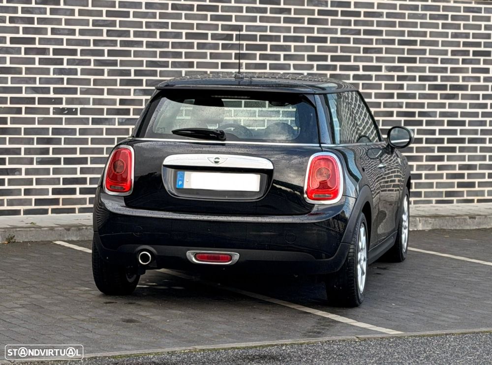 MINI 3 Portas Cooper D Aut. Seven - 6