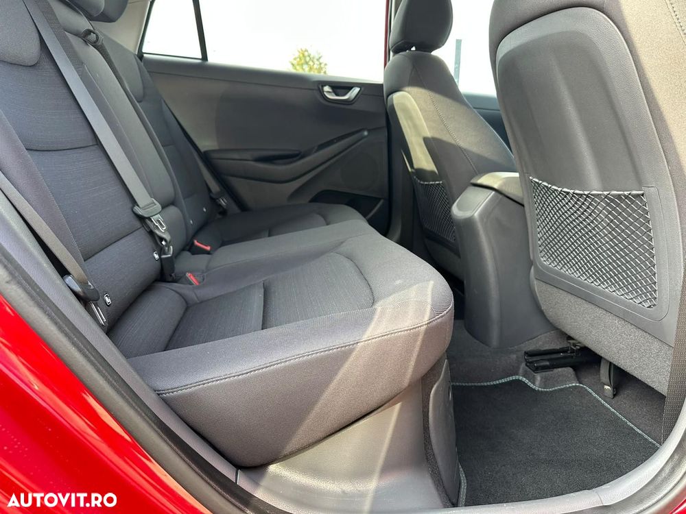 Hyundai IONIQ - 9