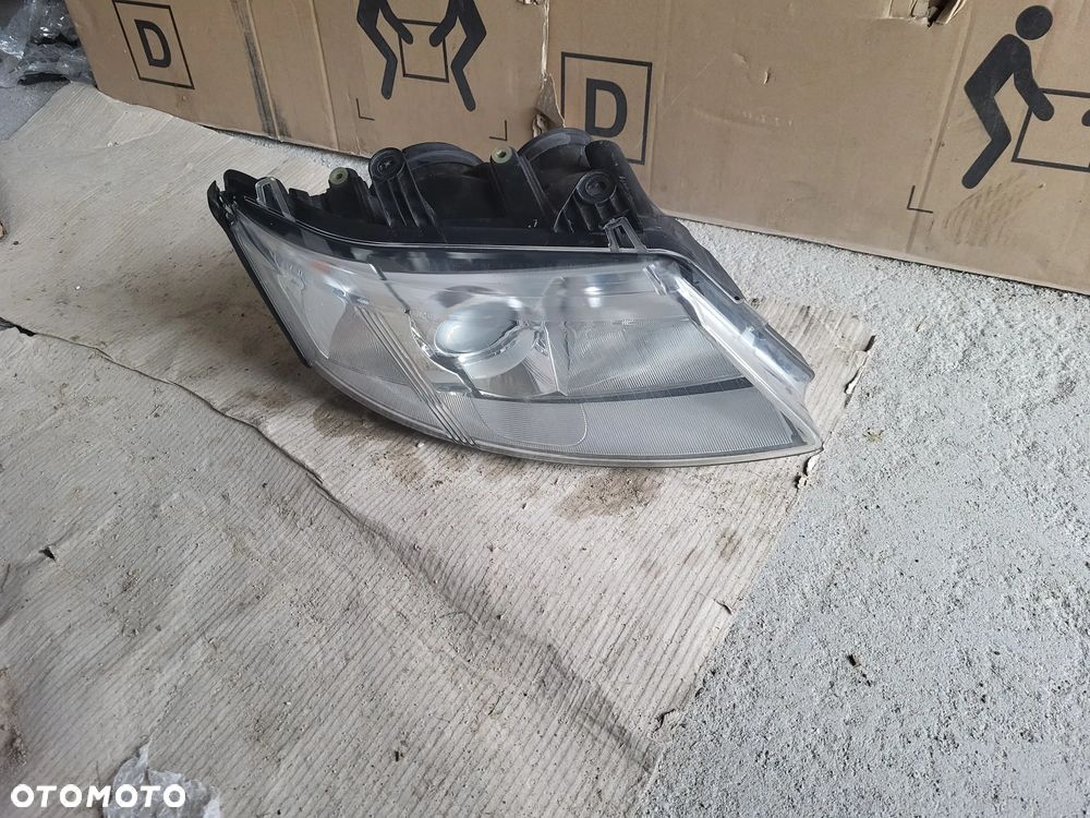 SAAB 9-3 cabrio  LAMPA PRZÓD PRAWA Soczewka - 1
