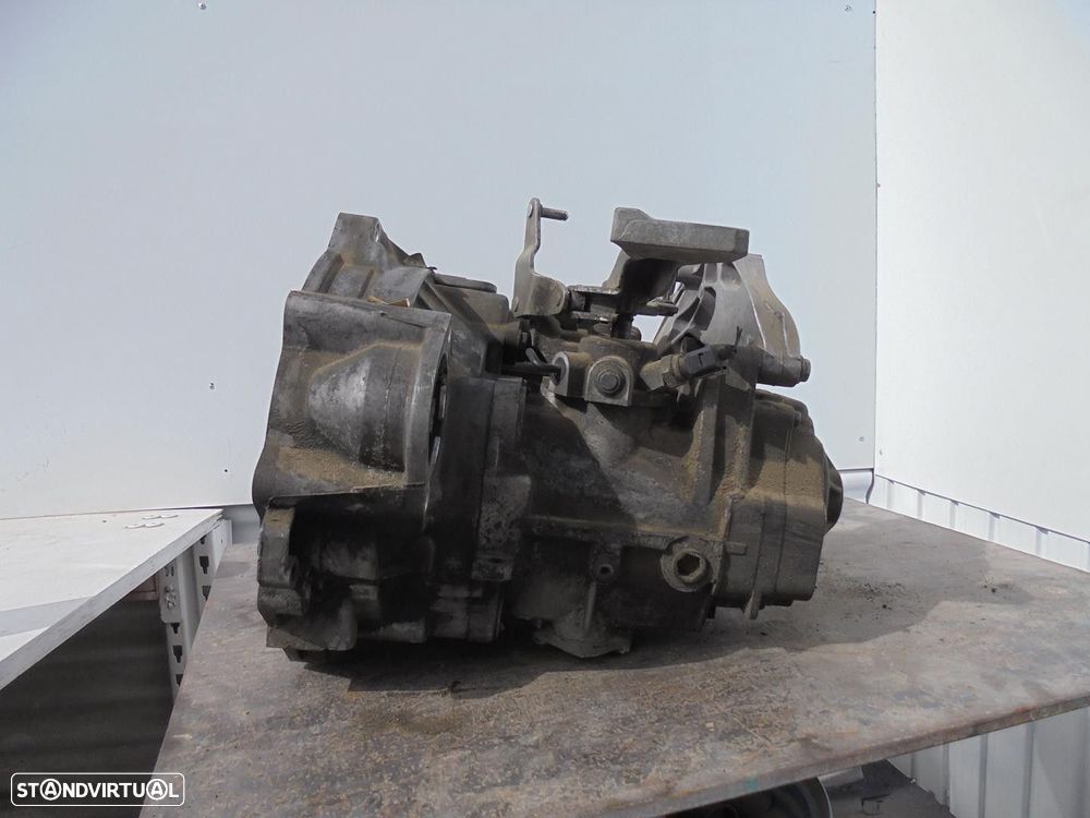 CAIXA VELOCIDADES VOLKSWAGEN PASSAT 2005 -GXV 24065 - 3