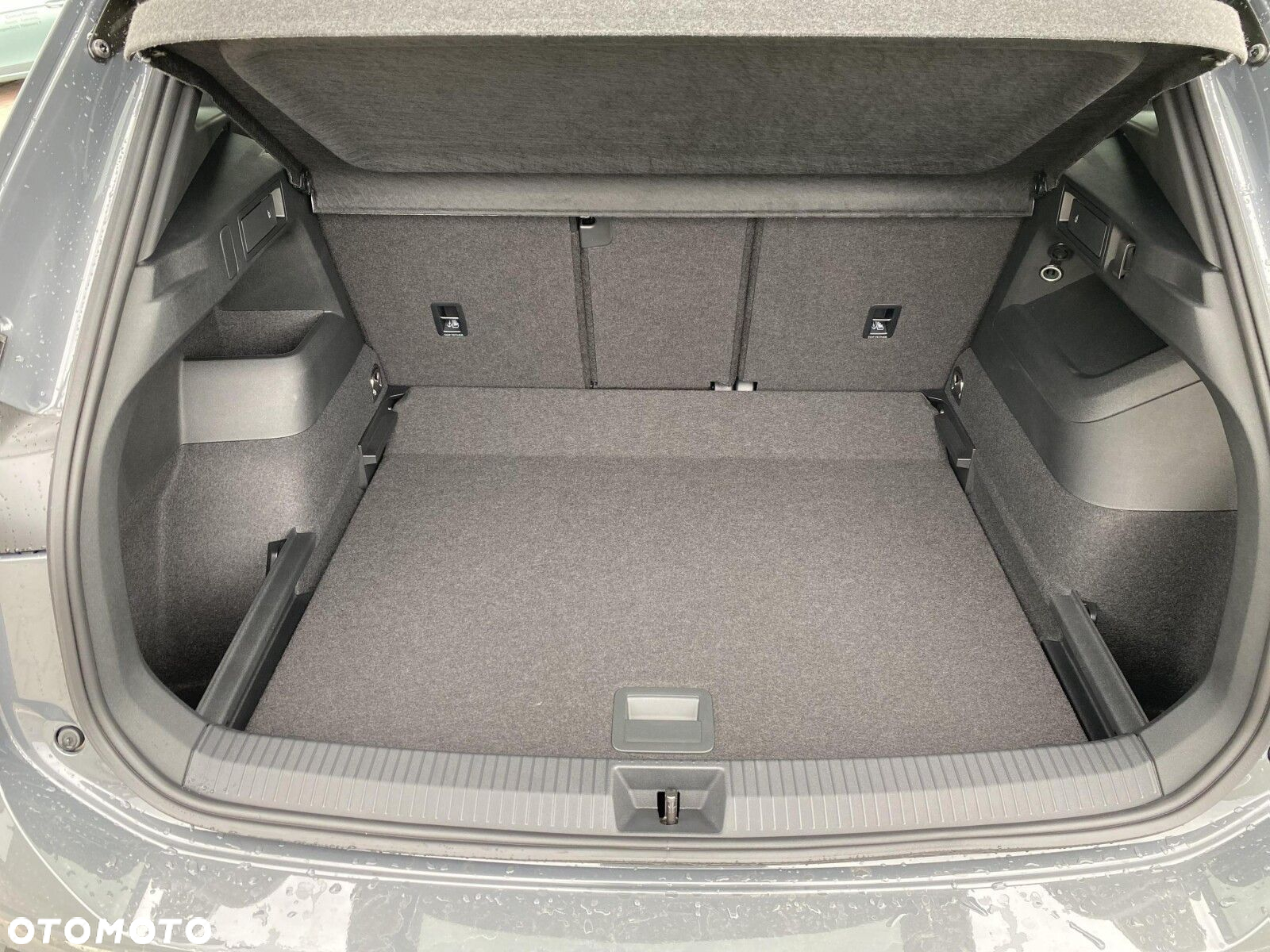 Volkswagen Tiguan - 28
