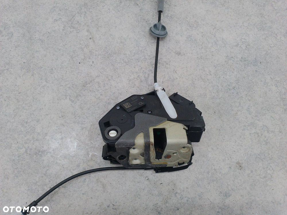 ZAMEK DRZWI LEWY TYŁ VOLVO V60 31301943 A046465 - 9