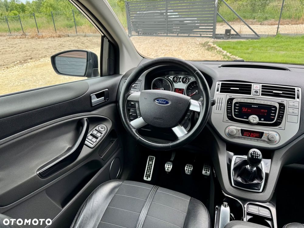 Ford Kuga 2.0 TDCi Titanium S - 27