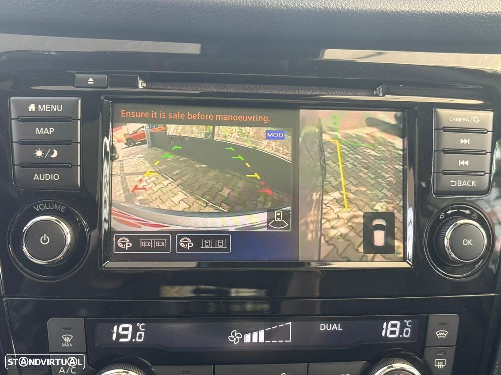 Nissan Qashqai 1.5 dCi Tekna+ DCT - 32