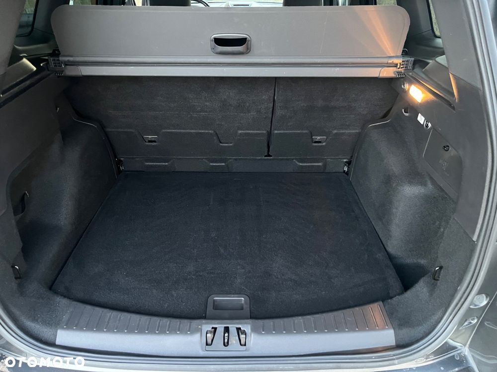 Ford Kuga 2.0 TDCi 4x4 ST-Line - 28