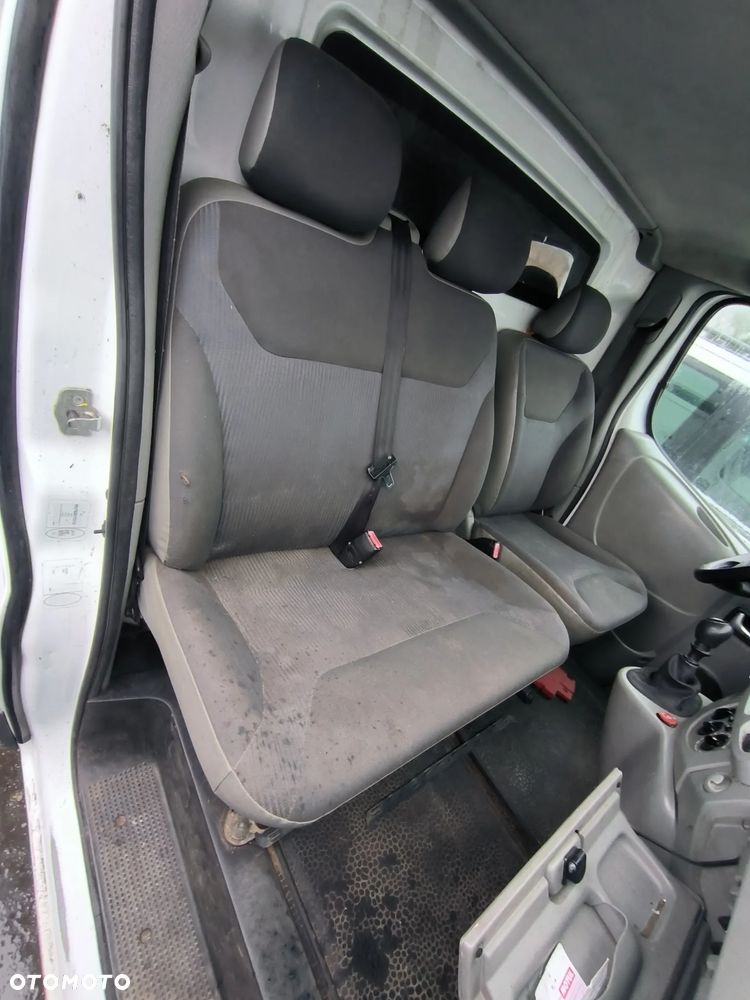 Maska drzwi grill lampy Opel Vivaro A Trafic I Lift 2.5 DCi - 18