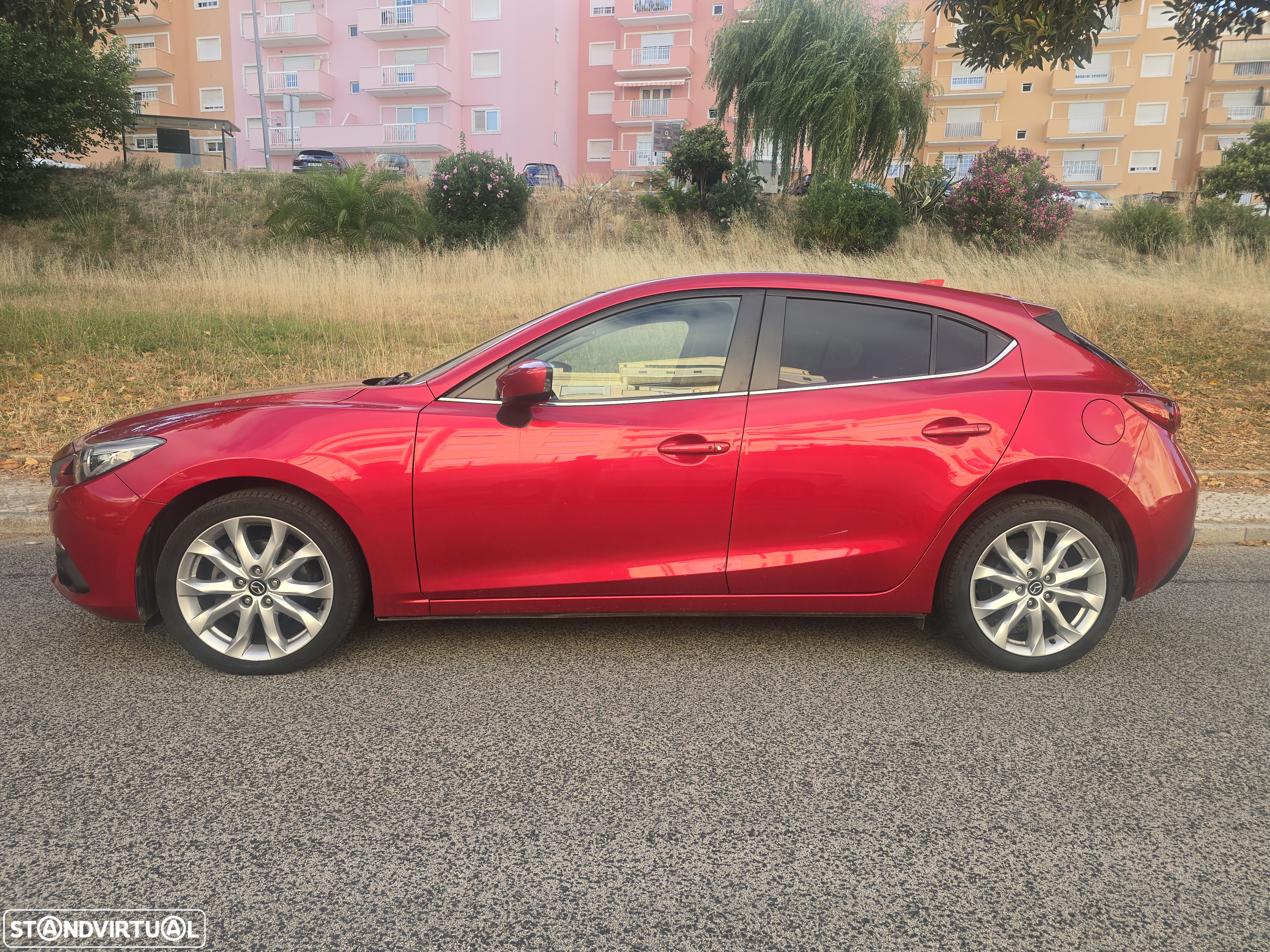 Mazda 3 1.5 Sky-D Excellence Navi - 10