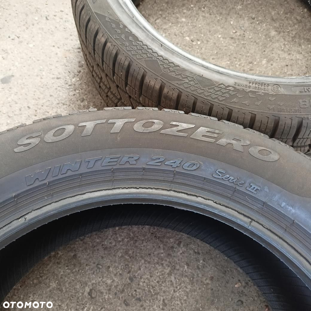 Opona 245/50/18 Pirelli Sottozero Winter 240 (E6851) - 3