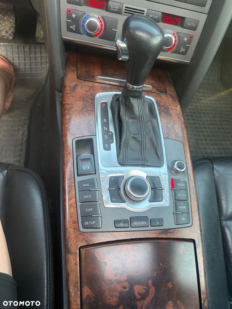 Audi A6 Avant 3.0 TDI tiptronic DPF quattro - 14