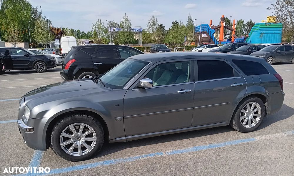 Chrysler 300C 3.0L CRD V6 aut - 3