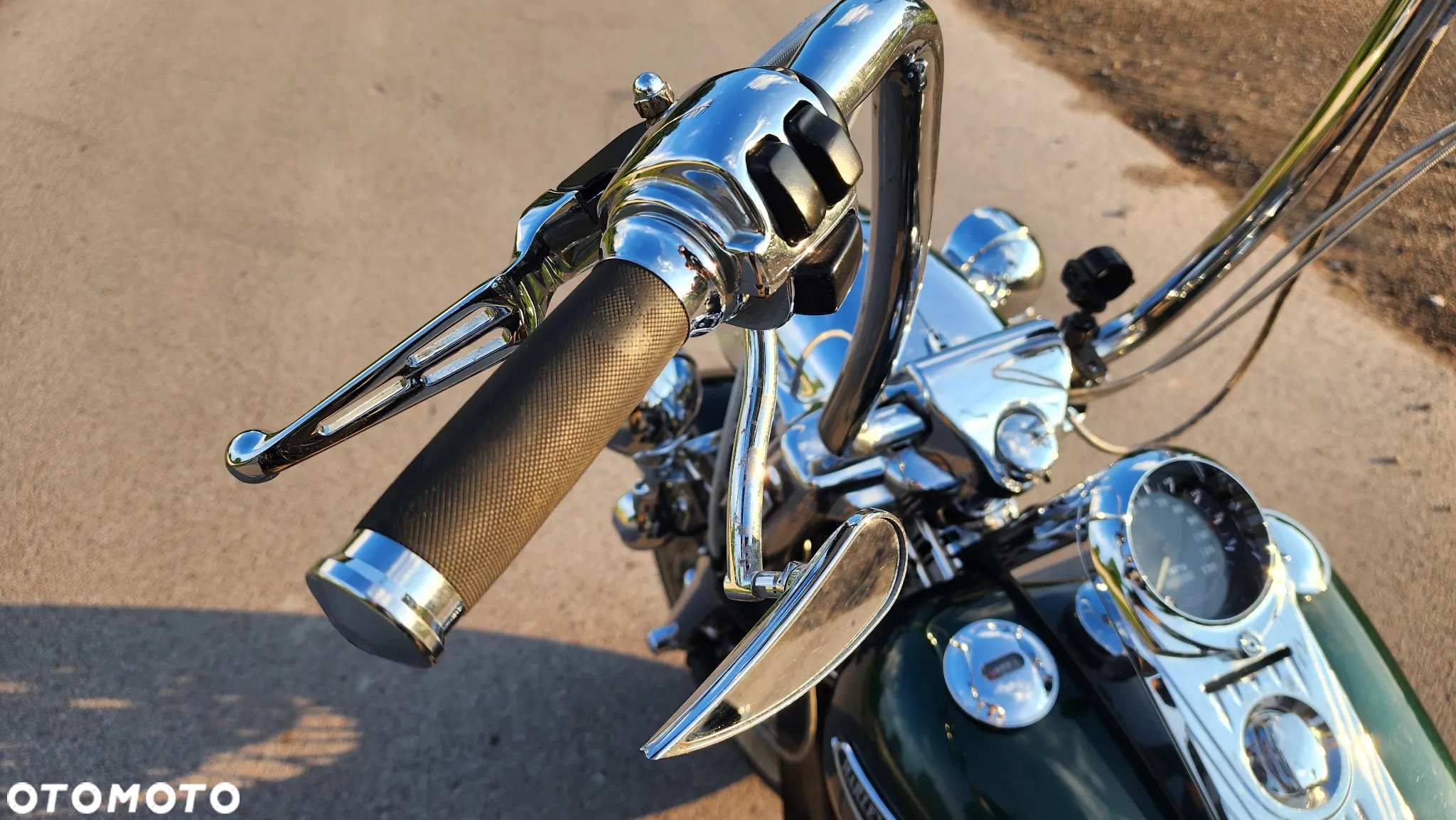 Harley-Davidson Touring Road King - 10