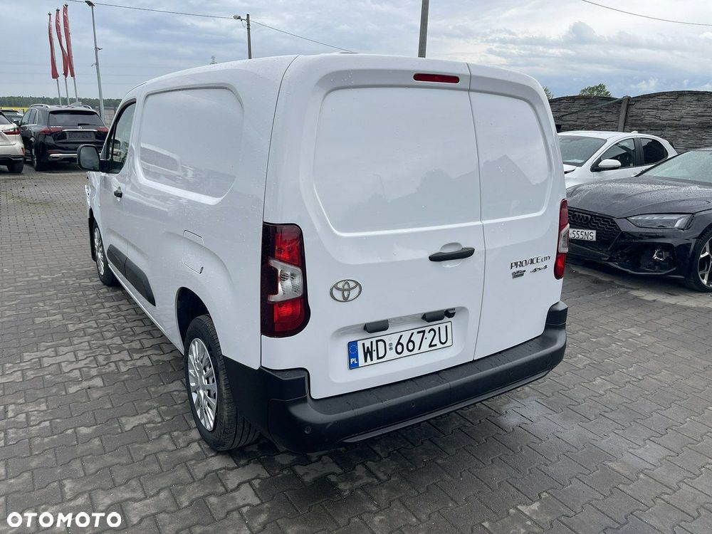 Toyota Proace City - 6