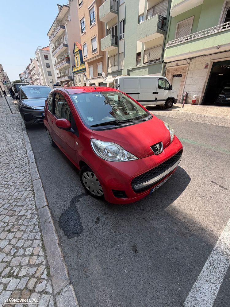 Peugeot 107 1.0 Trendy - 1