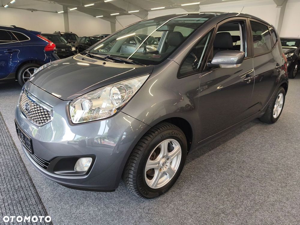 Kia Venga 1.6 CVVT Titanium Collection - 2