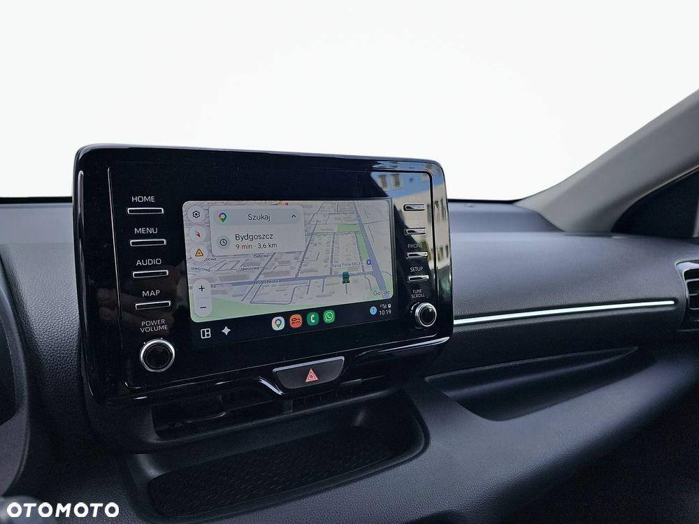 Toyota Yaris 1.5 Comfort - 21