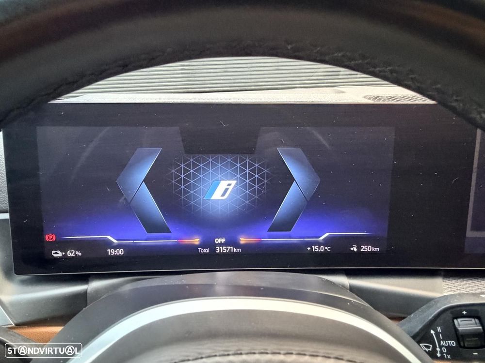 BMW i4 eDrive40 Pack Desportivo M Pro - 33