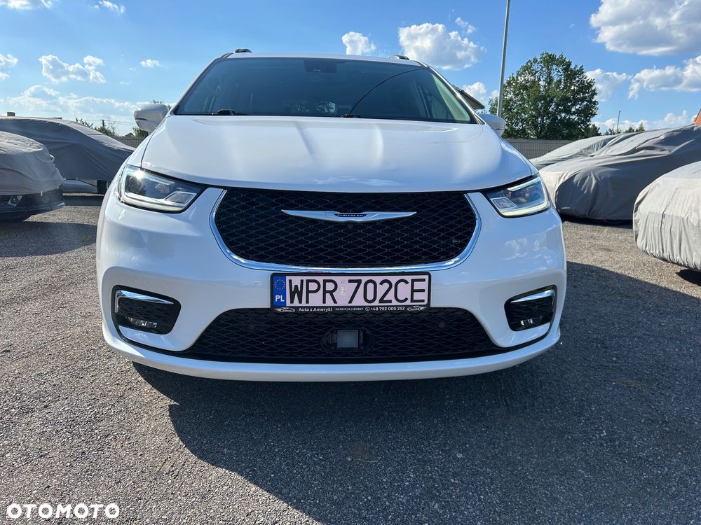 Chrysler Pacifica - 14