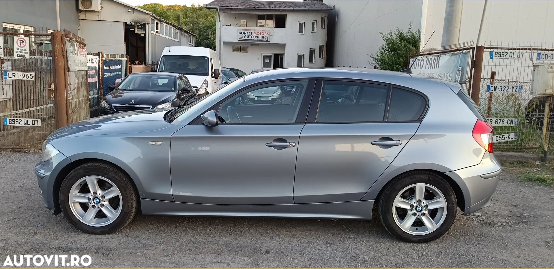 BMW Seria 1 118i - 10
