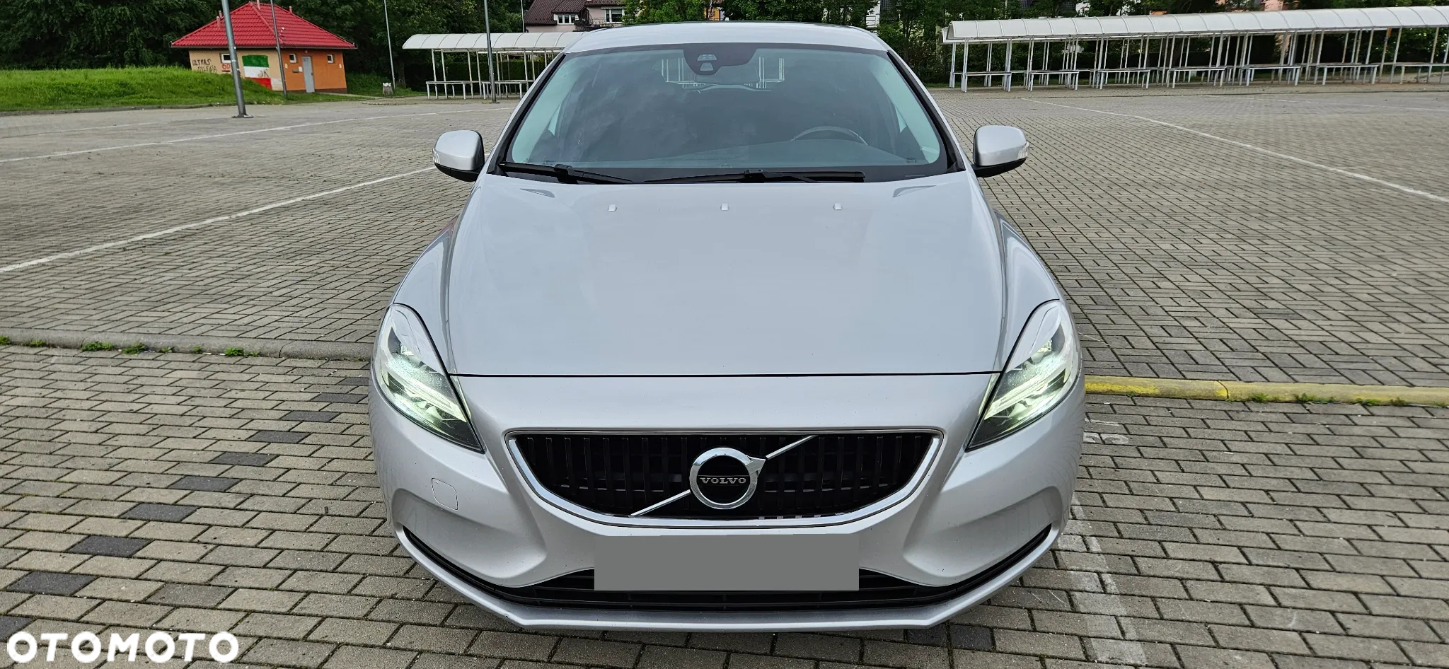 Volvo V40 D2 Drive-E Momentum - 18