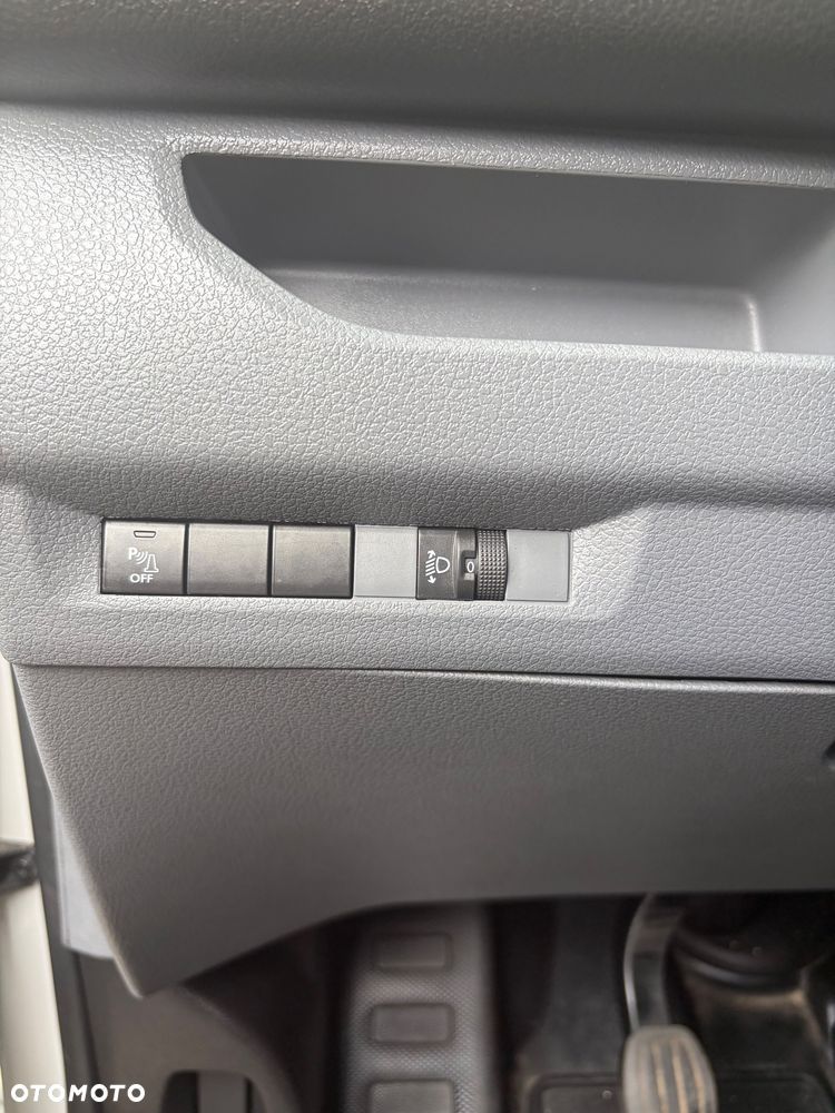 Peugeot Expert - 18