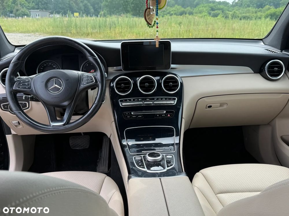 Mercedes-Benz GLC - 8
