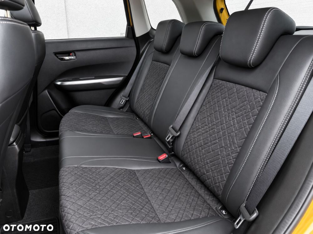 Suzuki Vitara 1.4 Boosterjet SHVS Elegance Sun 4WD - 33