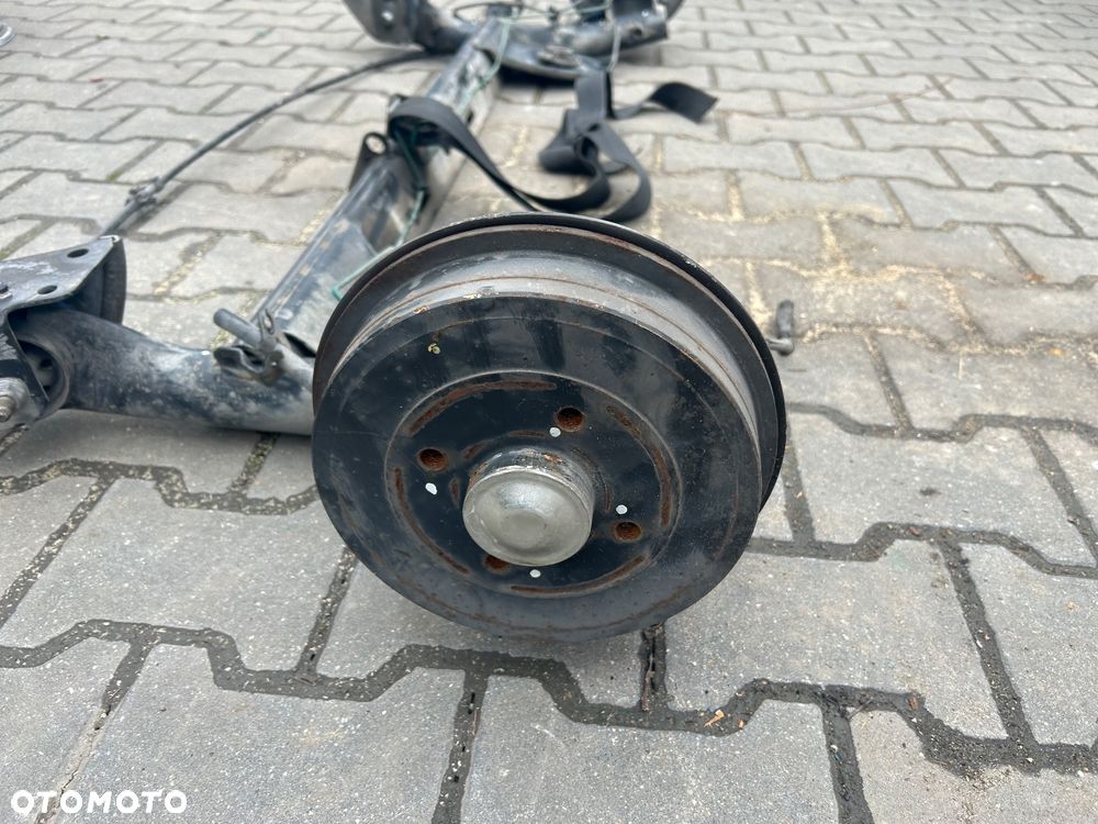 Dacia Sandero Stepway II lift ośka tylna belka zawieszenia tył - 7