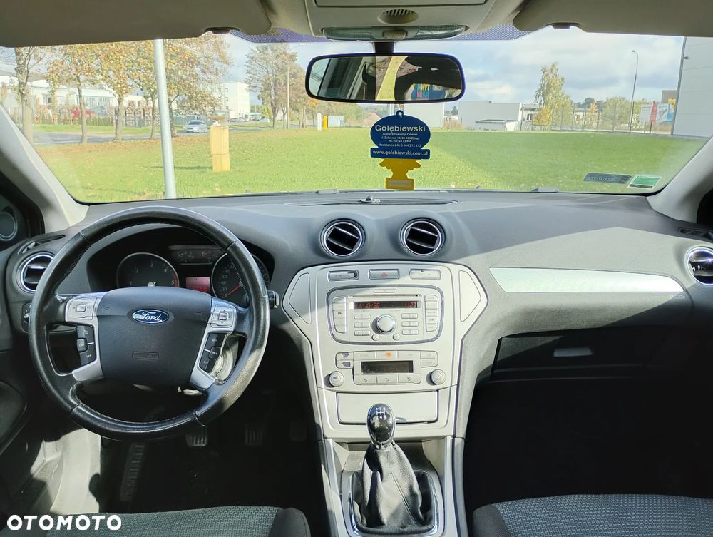 Ford Mondeo 1.8 TDCi Titanium - 14