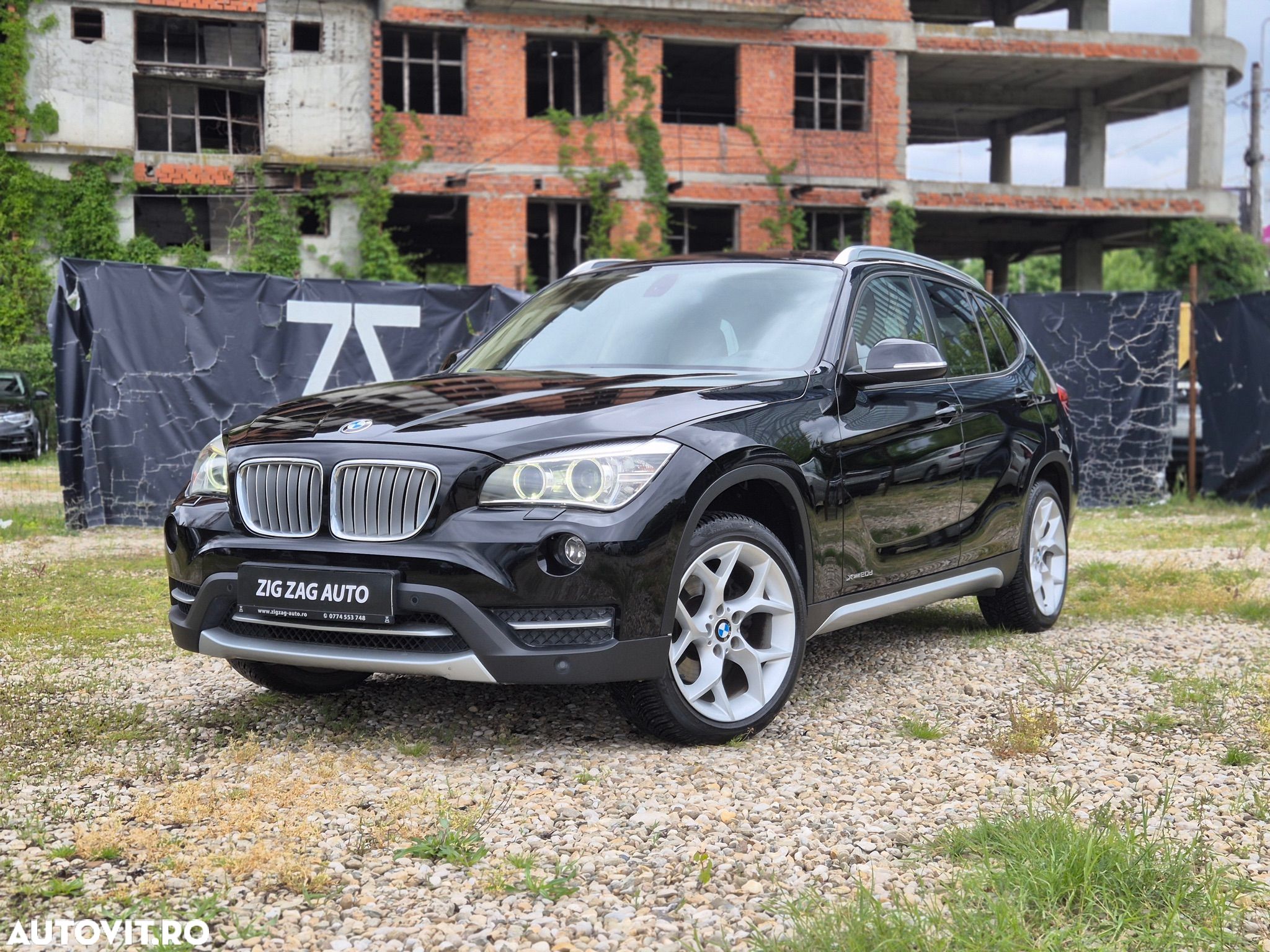 BMW X1 - 1