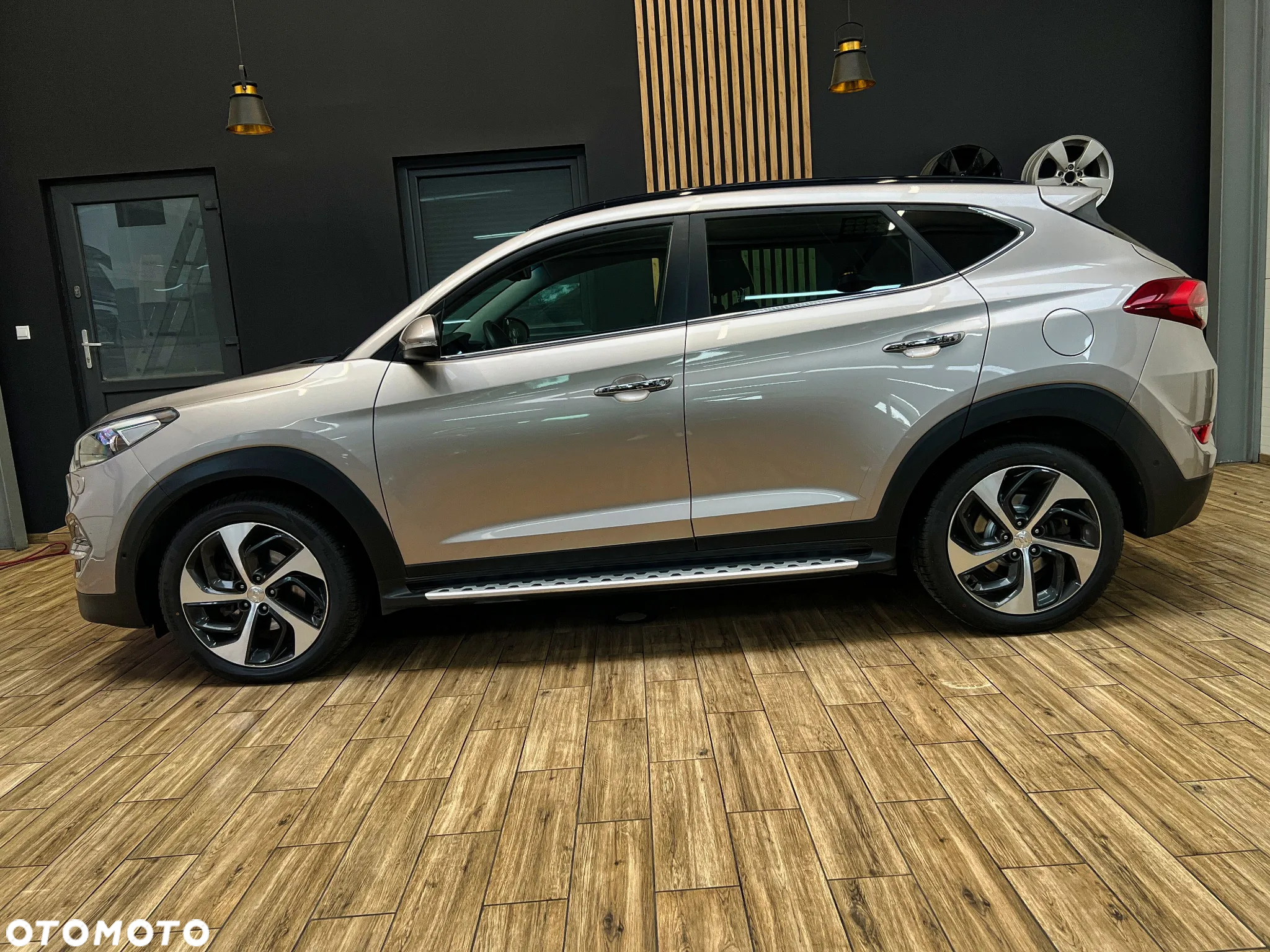 Hyundai Tucson 2.0 CRDI Premium 4WD - 13