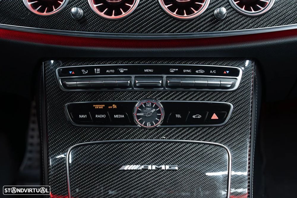 Mercedes-Benz E 63 AMG S 4-Matic+ - 26