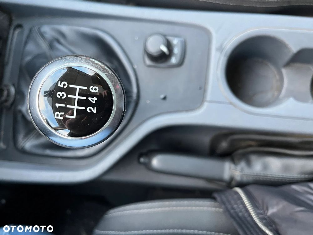 Ford Ranger XLT - 20