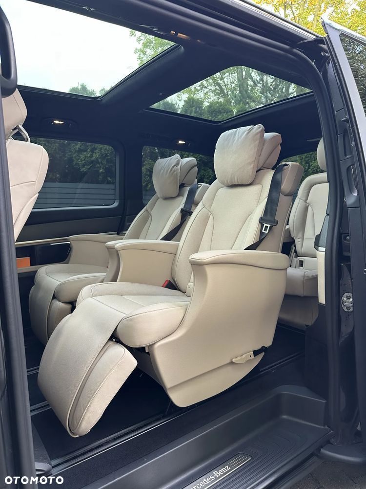 Mercedes-Benz Klasa V 300 d 4-Matic Exclusive 9G-Tronic (d³ugi) - 23