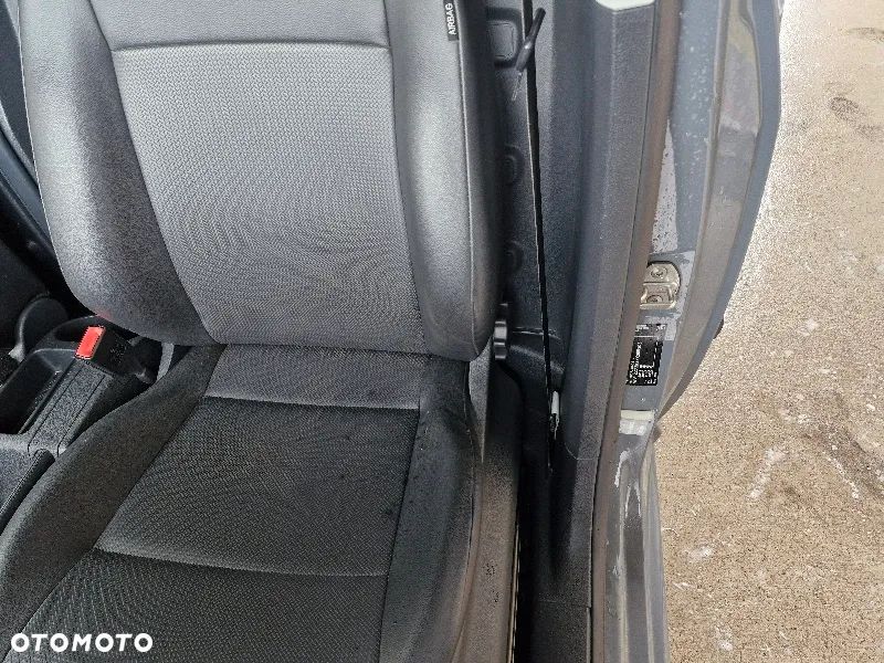 Volkswagen Caddy - 5