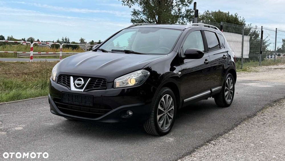 Nissan Qashqai 2.0 dCi 4x4 Tekna - 2