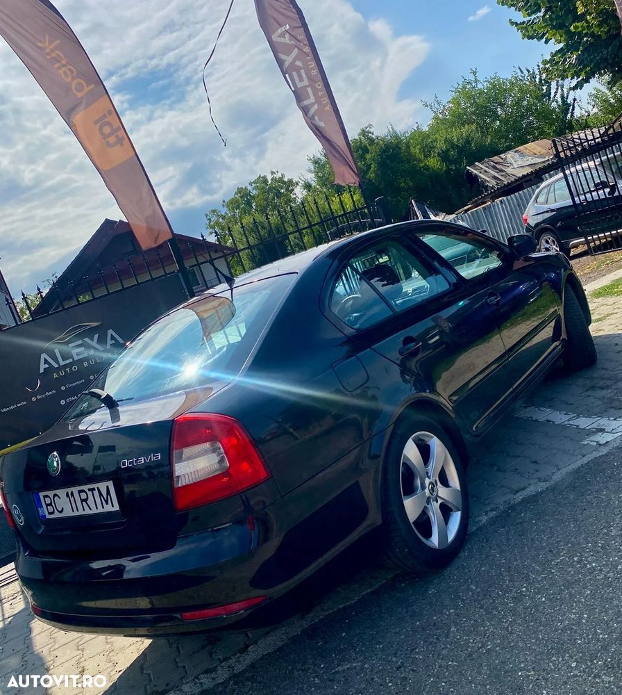 Skoda Octavia 1.8 TSI Business DSG - 5
