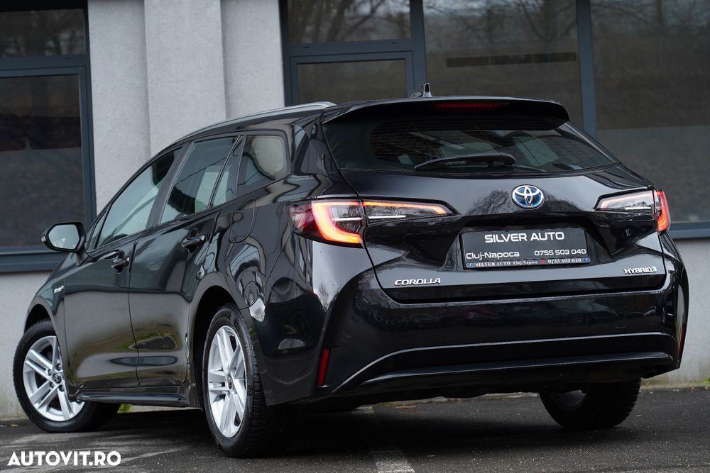 Toyota Corolla 1.8 HSD Business - 16