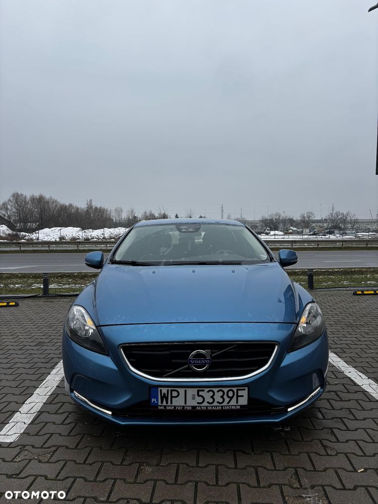 Volvo V40 D4 Drive-E Momentum - 4