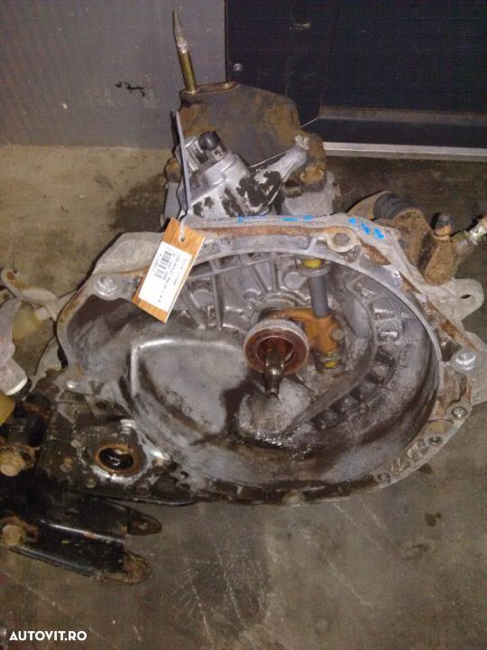 Cutie viteze Chevrolet Kalos 1.4 benzina an fabr. 2006 - 1