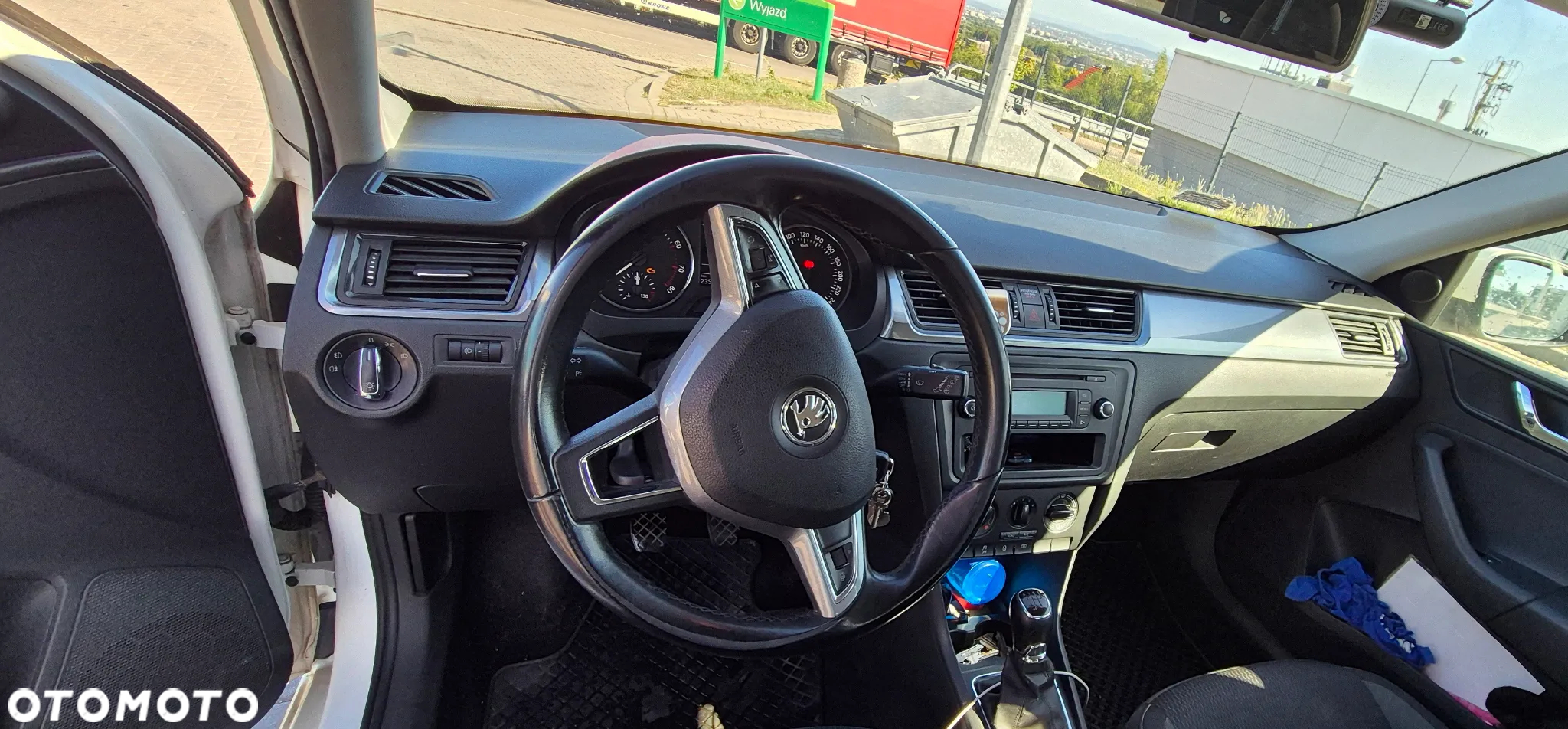 Skoda RAPID 1.2 Active - 6