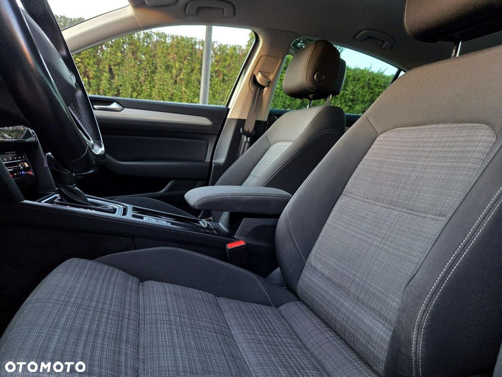 Volkswagen Passat 2.0 TDI SCR Highline DSG - 10