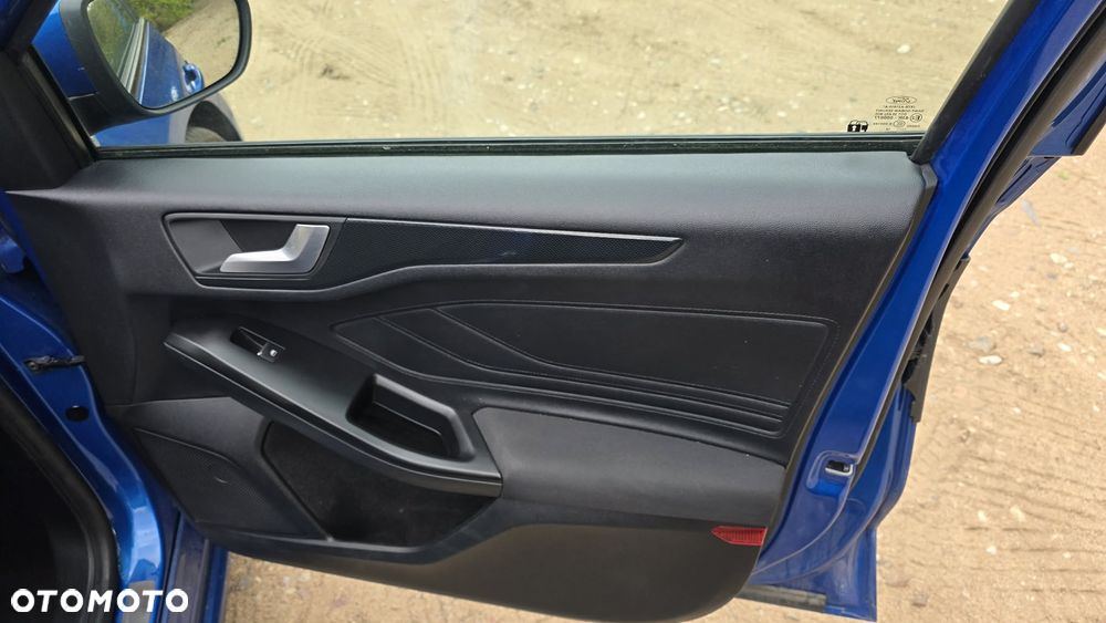 Ford Focus 2.0 EcoBlue ST-Line - 14