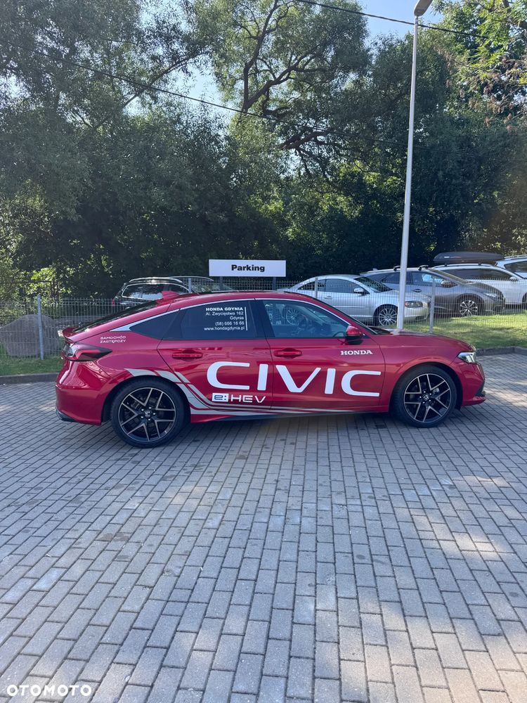 Honda Civic 2.0 i-MMD Advance CVT - 4
