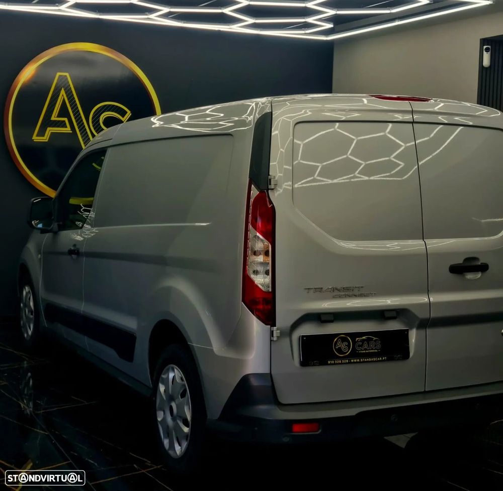 Ford Transit Connect L2 3 Lugares - 37